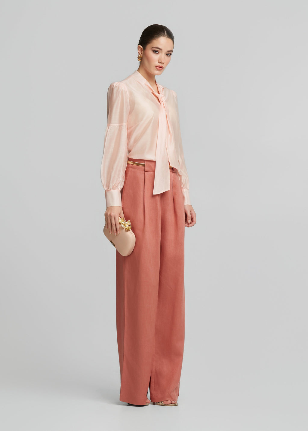 Μπλούζα με δέσιμο